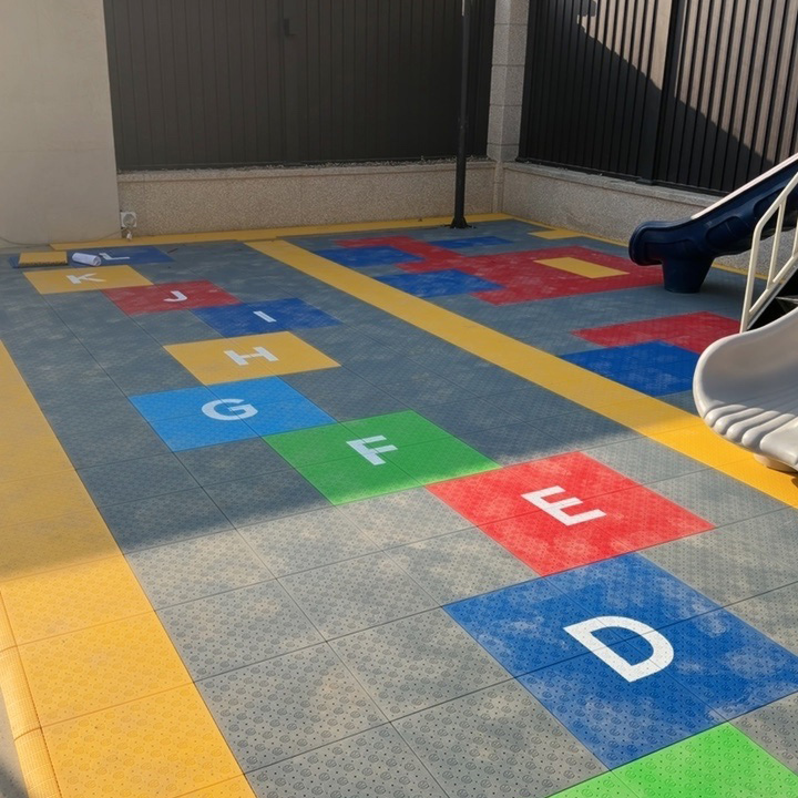 Outdoor Sport Court Tiles - Professionele, in elkaar grijpende PP verplaatsbare