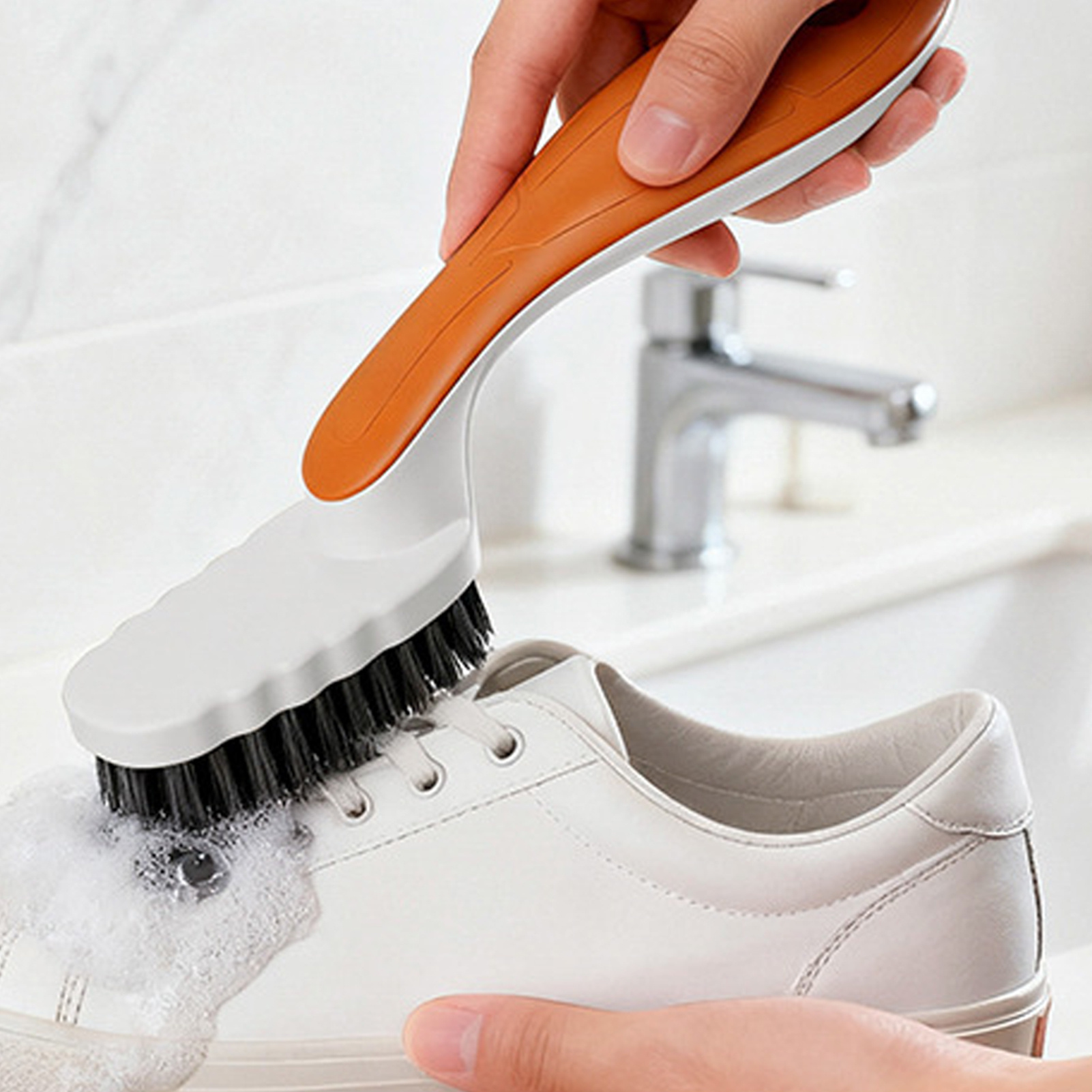 Schoenborstel met zachte haren - Brushing Boot Horse recensie en prijs